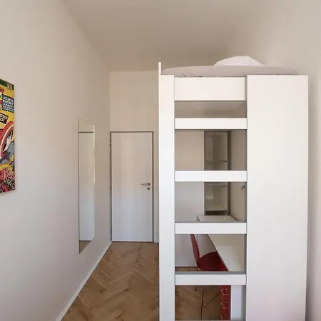 Comics Style Private * Prague